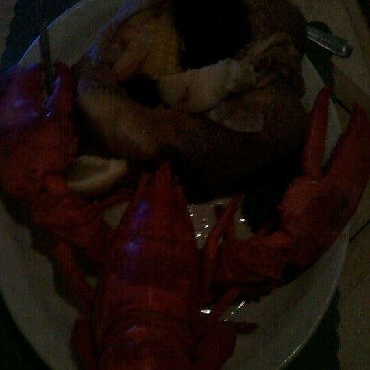 Foto tomada en Jack Baker&#39;s Lobster Shanty  por Pam el 8/21/2012