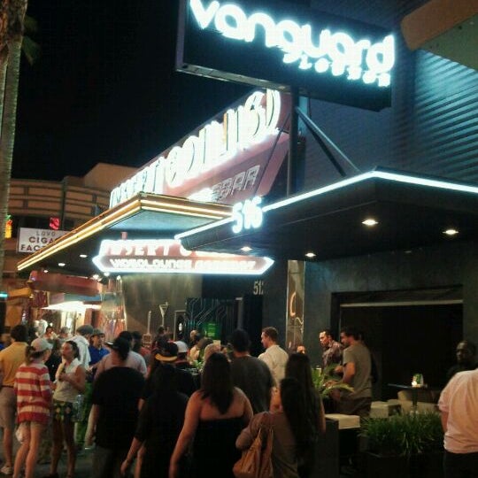 9/25/2011にROB DUBがVanguard Loungeで撮った写真