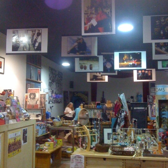 Foto scattata a Ida Red General Store da Lindsay L. il 9/24/2011