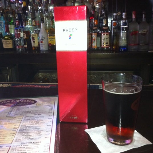 Photo taken at Dalton&#39;s Bar &amp; Grill by Roxanne U. on 6/24/2012