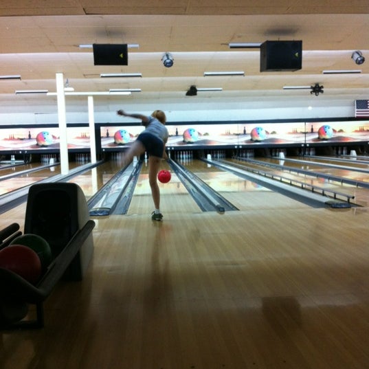 Photo taken at Cowtown Bowling Palace by Leydi A. on 5/4/2012