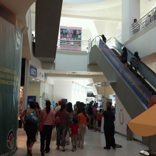 2/19/2012에 Rodrigo b.님이 Mall Arauco San Antonio에서 찍은 사진