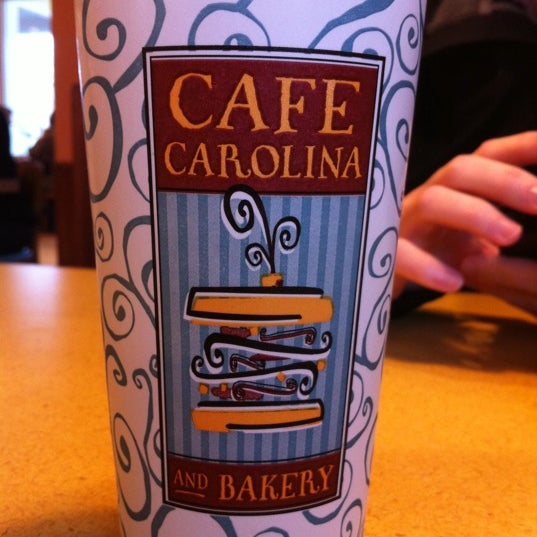 Снимок сделан в Café Carolina and Bakery пользователем Kelley M. 2/22/2011