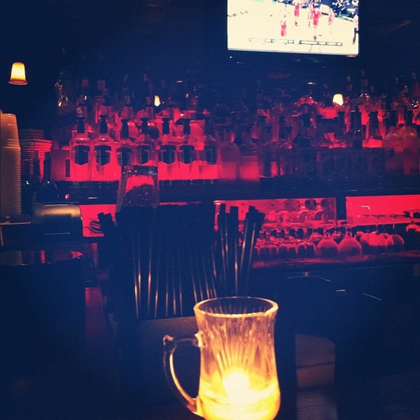 Photo taken at Hell&#39;s Kitchen Lounge by Glen D. on 4/1/2012