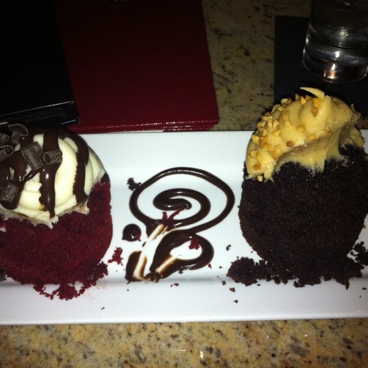 Photo taken at Crave Dessert Bar by Candy C. on 3/30/2011