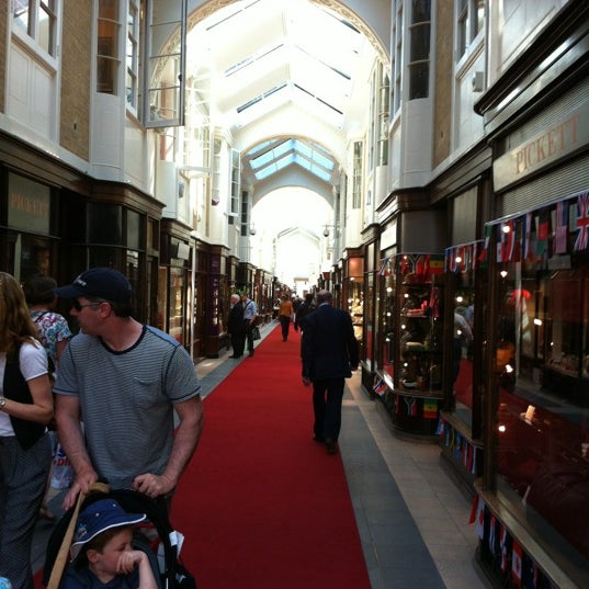 burlington arcade shoe shine