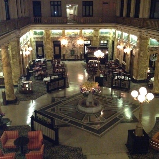 Das Foto wurde bei Radisson Lackawanna Station Hotel Scranton von Svet T. am 4/3/2012 aufgenommen
