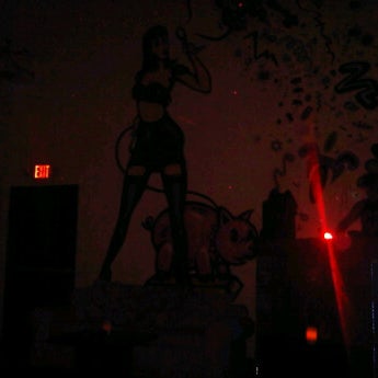 รูปภาพถ่ายที่ Buck15 Lounge โดย Rae H. เมื่อ 10/16/2011