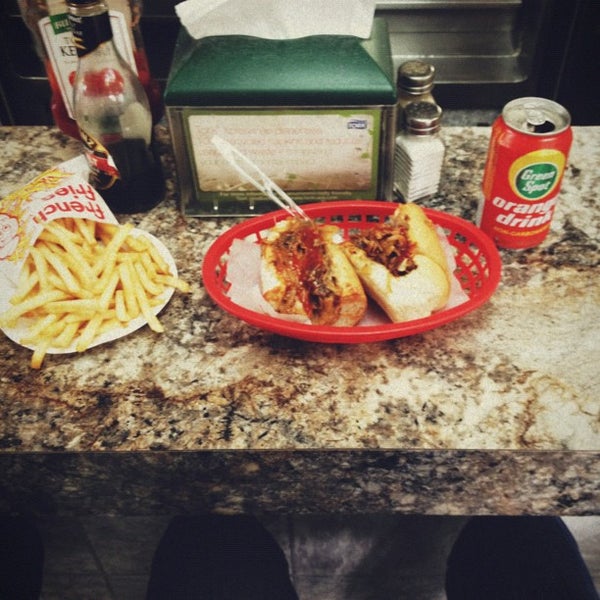 Tack's Sandwich Shop 8 tips