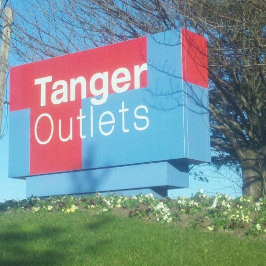 Photo taken at Tanger Outlet Riverhead by Kyle B. on 12/18/2011