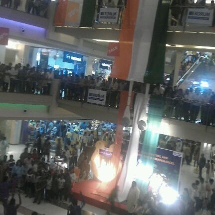 1/26/2012에 Vivek P.님이 Korum Mall에서 찍은 사진