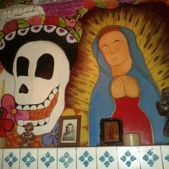 Photo taken at Los Amates Mexican Kitchen by Sebastian B. on 9/17/2011