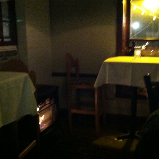 2/10/2012에 Marsha H.님이 Mother&#39;s Wine Bar &amp; Restaurant에서 찍은 사진