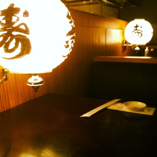 6/16/2012에 Diogo N.님이 Sushi Temakeria Doo Doo에서 찍은 사진