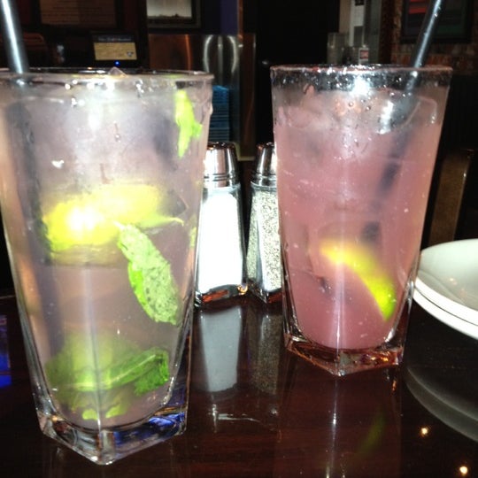 Photo taken at BJ&#39;s Restaurant &amp; Brewhouse by Bob S. on 9/4/2012