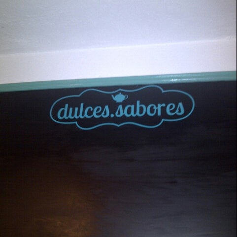 Photo taken at Dulces Colores by Alberto R. on 9/8/2012