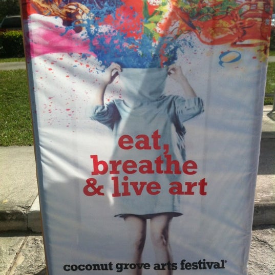 2/20/2012에 JeanMarc D.님이 Coconut Grove Arts Festival에서 찍은 사진