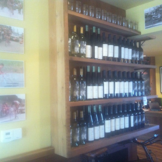 5/18/2012にK Z.がClif Family Winery @ Velo Vinoで撮った写真