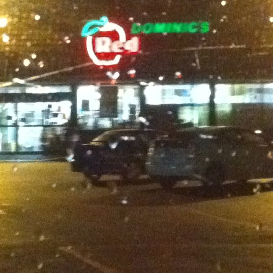 Dominic S Red Apple Market