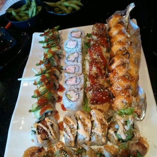 Photo taken at Sushi 88 &amp; Ramen by Derrol M. on 3/4/2012