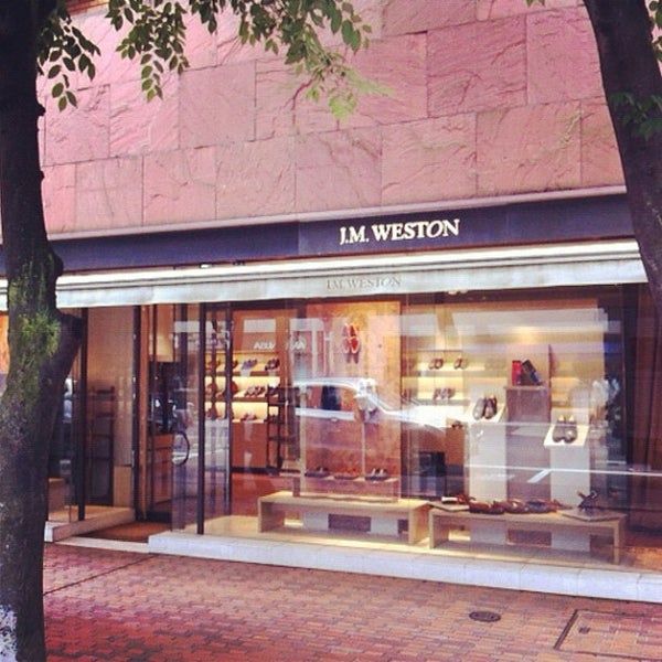 Photos At J M Weston 青山店 西麻布 98 Visitors Photos At J M Weston 青山店 西麻布 98 Visitors