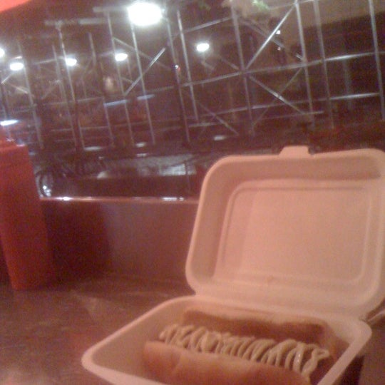 Das Foto wurde bei Burger Burger von Rick C. am 8/6/2012 aufgenommen