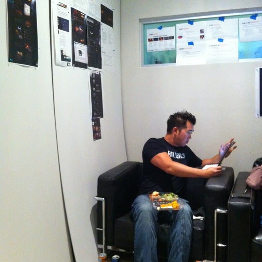 Photos At Digital War Room Ayzenberg Downtown Pasadena