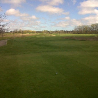 รูปภาพถ่ายที่ ThunderHawk Golf Club โดย Dan B. เมื่อ 4/5/2012