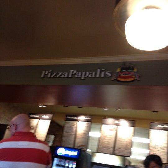Foto tirada no(a) PizzaPapalis of Rivertown por Deb V. em 3/17/2012