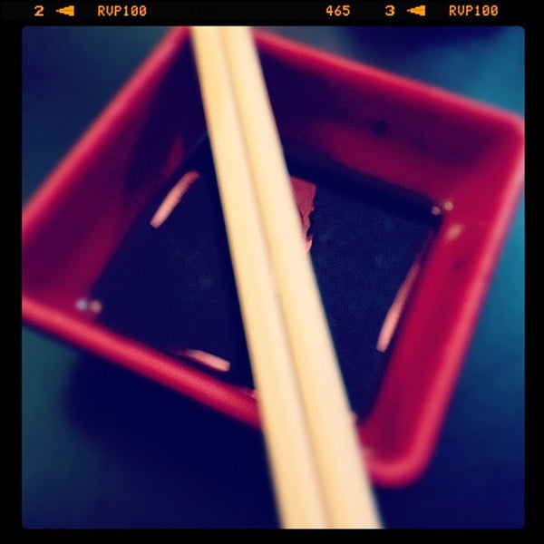 รูปภาพถ่ายที่ Miyagi Sushi โดย Rafael F. เมื่อ 4/7/2012