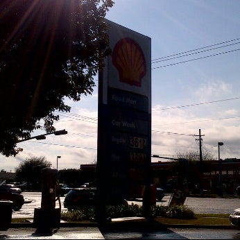 Photo taken at Shell by DJ Knowledge on 2/10/2012