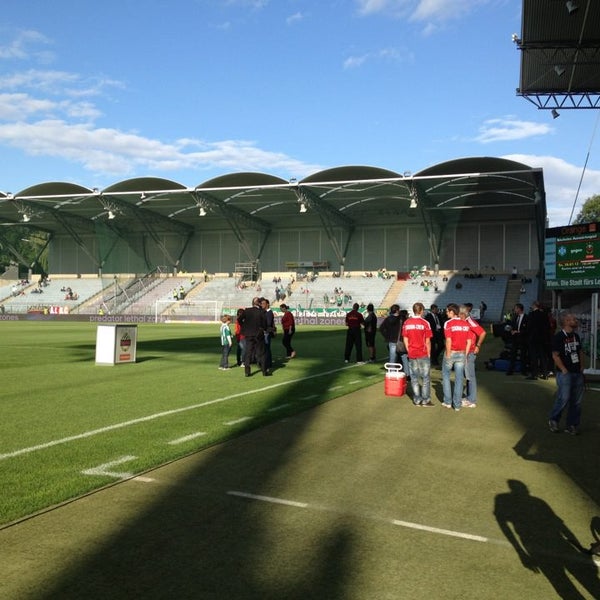 Photo taken at Gerhard Hanappi Stadium by As Roma on 7/17/2012