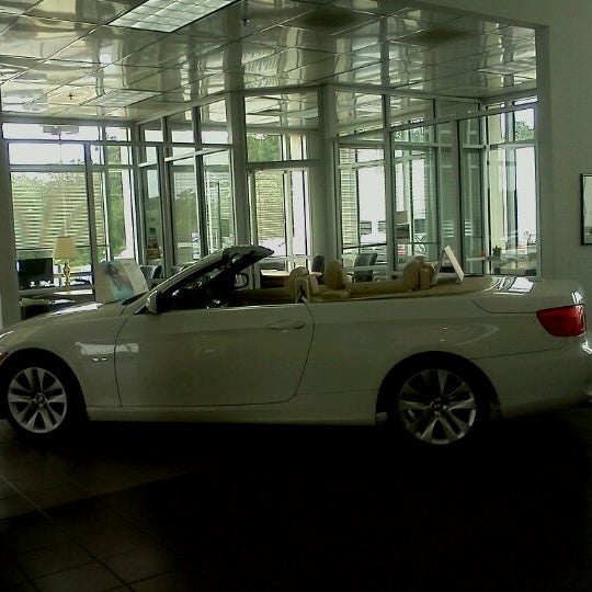 5/16/2012에 Amy H.님이 BMW of Columbia에서 찍은 사진