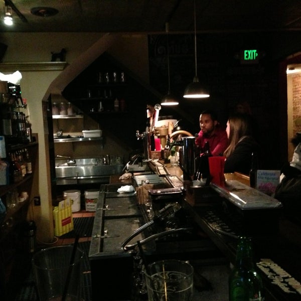 1/1/2013에 JB J.님이 Midtown BBQ &amp; Brew에서 찍은 사진