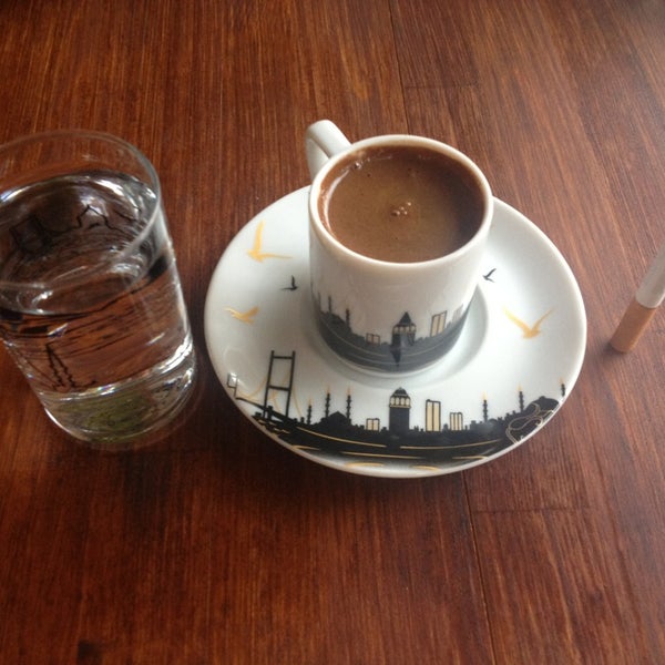 Foto tirada no(a) Xtanbul Cafe por Sedef A. em 8/16/2013