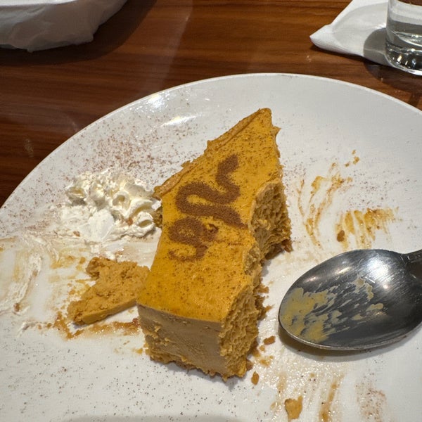 If they still have pumpkin cheesecake on the menu, you have to try it! Not too heavy, full of spice, so tasty!!