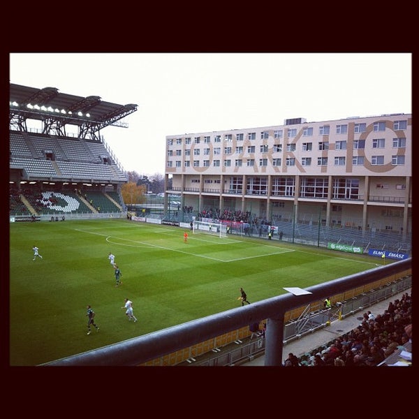 11/24/2012にSzucs K.がETO Stadionで撮った写真