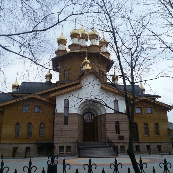 Церковь Георгия Победоносца в Сочи