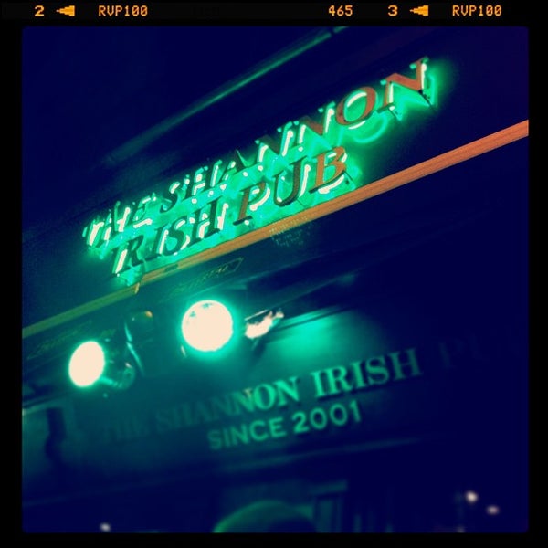 Photo taken at The Shannon Irish Pub by Lic. Joaquín G. on 3/17/2013