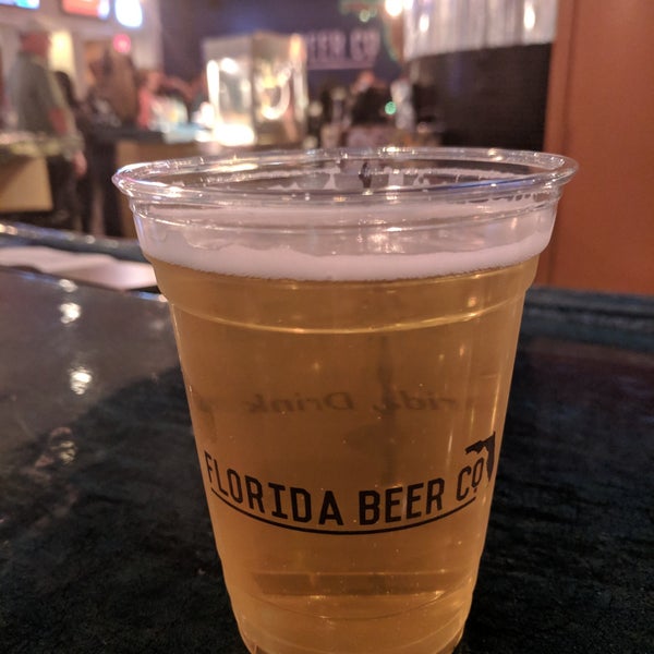 Снимок сделан в Florida Beer Company пользователем Kristin T. 1/25/2019