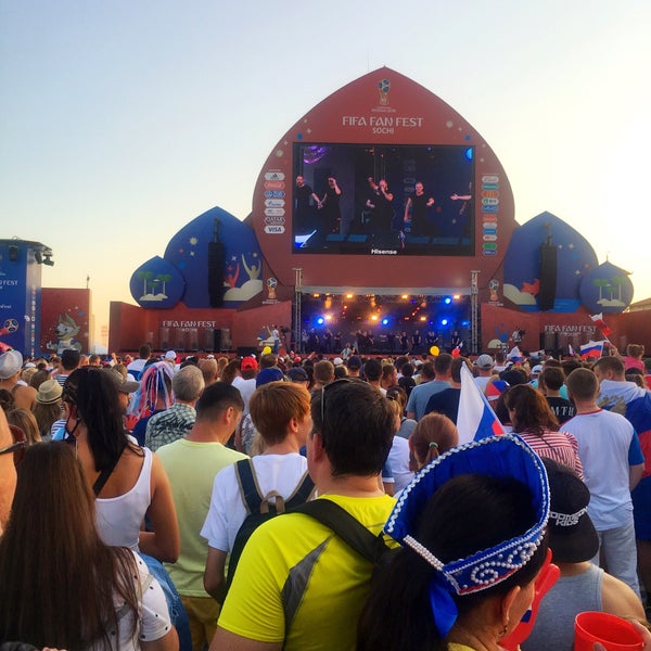 Фифа фан фест мгу. Фан фест 2024 18 августа. Фан фест 2024 18 августа. Фан фест 2024 18 августа. Дом фан фест.