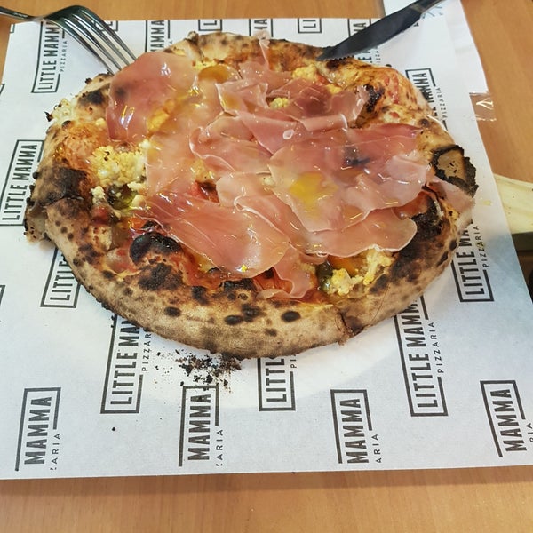 Pizza de Parma com rúcula! Sensacional