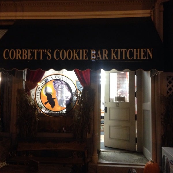 Foto tomada en Corbett&#39;s Cookie Bar Kitchen  por Nora L. el 10/25/2014