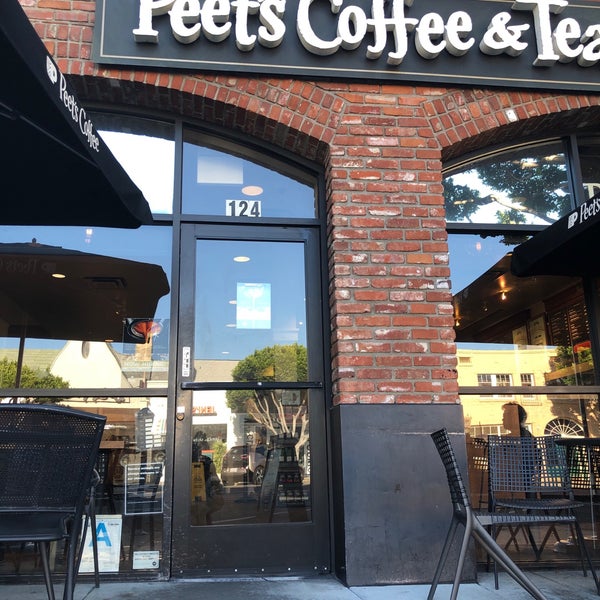 Photo taken at Peet&#39;s Coffee &amp; Tea by Jeff H. on 7/13/2019