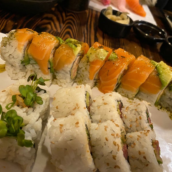 รูปภาพถ่ายที่ Shinsei Sushi โดย Jeff H. เมื่อ 11/23/2021