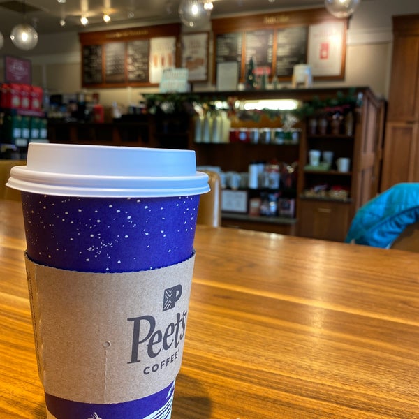 Photo taken at Peet&#39;s Coffee &amp; Tea by Jeff H. on 12/1/2019