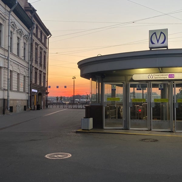 М спортивная 2