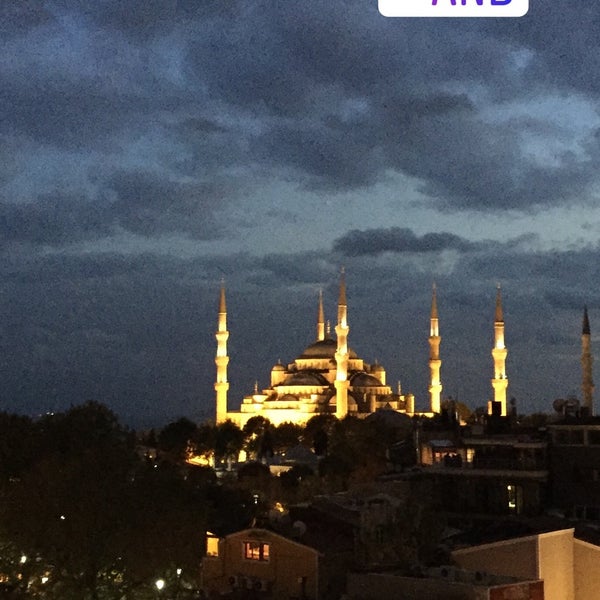 9/28/2017 tarihinde Gozde A.ziyaretçi tarafından 360 Panorama Restaurant'de çekilen fotoğraf