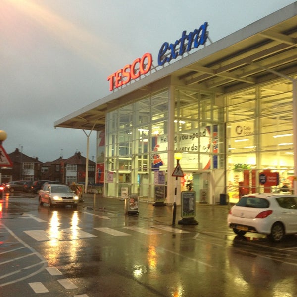 Tesco Extra Failsworth West Ashton Rd W