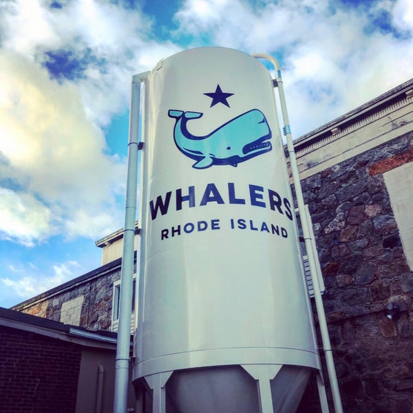 Photo taken at Whalers Brewing Company by AKD320 on 10/24/2018